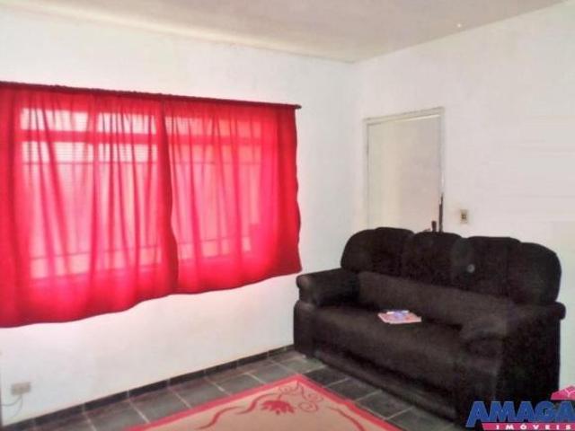 Casa venda em Região Imediata de São José dos Campos, Região Metropolitana do Vale do Paraíba e Litoral Norte
