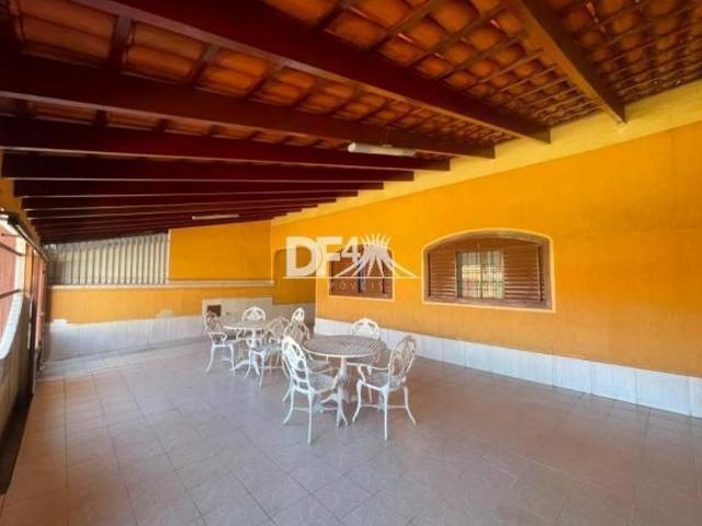 Casa venda em Região Geográfica Imediata do Distrito Federal, Região Integrada de Desenvolvimento do Distrito Federal e Entorno