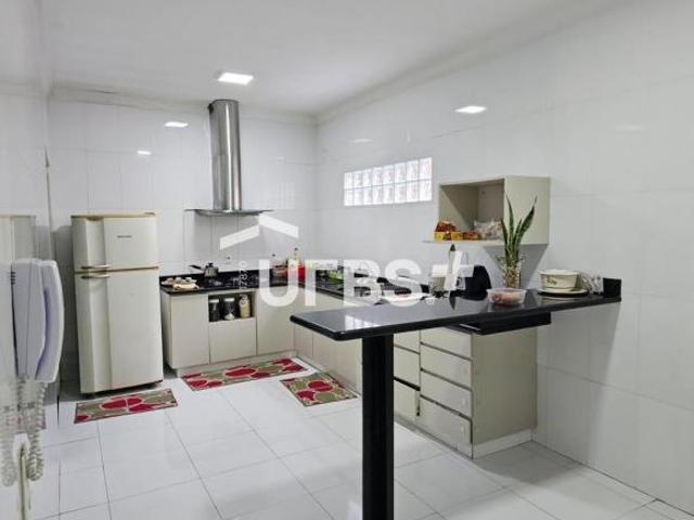 Casa venda em Região Geográfica Imediata de Goiânia, Goiânia