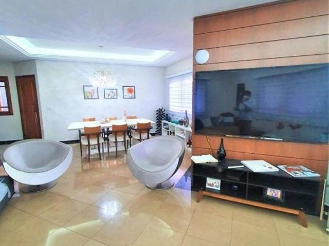 Casa venda em Região Imediata de São José dos Campos, Região Metropolitana do Vale do Paraíba e Litoral Norte