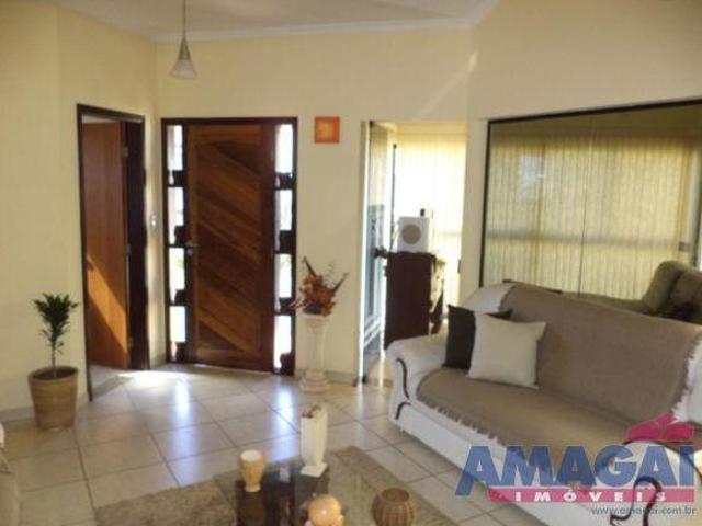 Casa venda em Região Imediata de São José dos Campos, Região Metropolitana do Vale do Paraíba e Litoral Norte