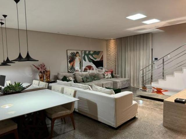 Casa venda em Região Geográfica Imediata de Goiânia, Goiânia