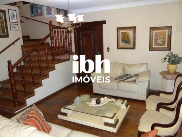 Casa venda em Região Geográfica Imediata de Belo Horizonte, Região Metropolitana de Belo Horizonte