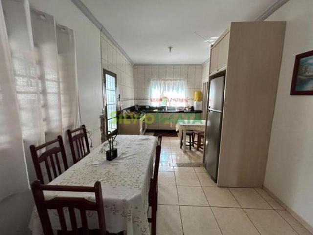 Apartamento venda em Região Geográfica Imediata de Maringá, Maringá