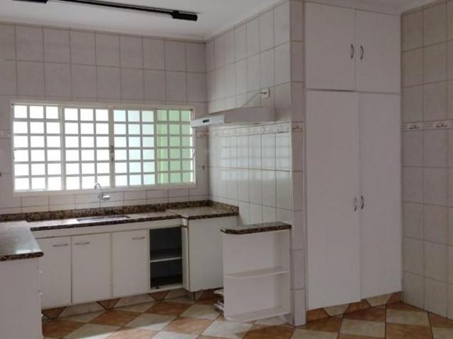 Casa venda em Guaxupé, Região Geográfica Intermediária de Varginha