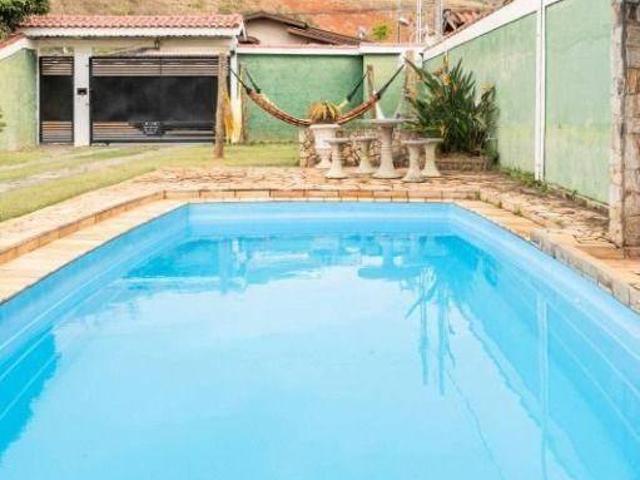 Casa venda em Região Imediata de Taubaté-Pindamonhangaba, Região Metropolitana do Vale do Paraíba e Litoral Norte