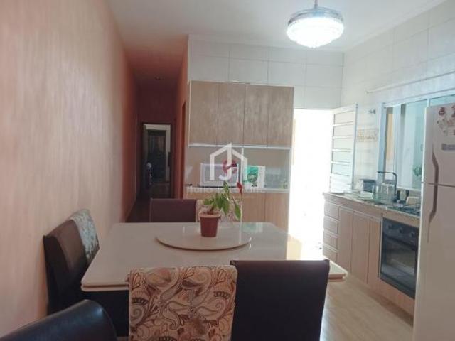 Casa venda em Região Imediata de Taubaté-Pindamonhangaba, Região Metropolitana do Vale do Paraíba e Litoral Norte