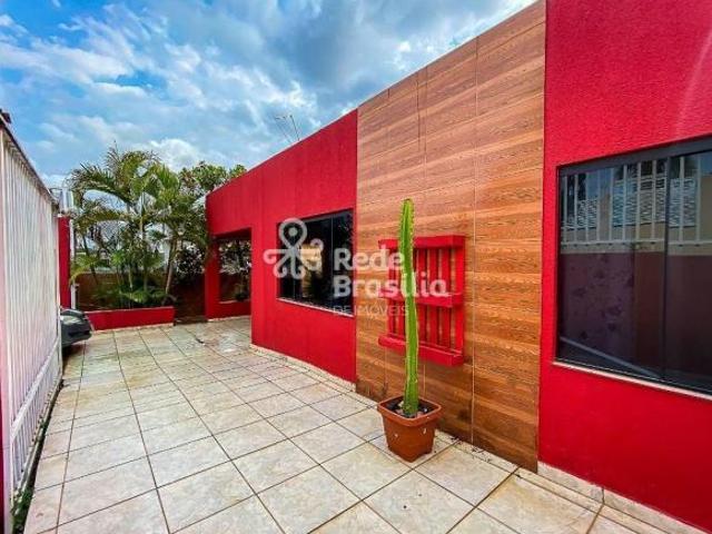 Casa venda em Região Geográfica Imediata do Distrito Federal, Região Integrada de Desenvolvimento do Distrito Federal e Entorno
