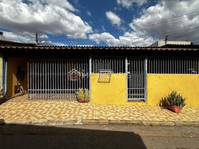 Casa venda em Região Geográfica Imediata do Distrito Federal, Região Integrada de Desenvolvimento do Distrito Federal e Entorno