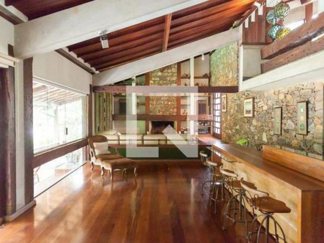 Casa venda em Região Geográfica Imediata de Belo Horizonte, Região Metropolitana de Belo Horizonte