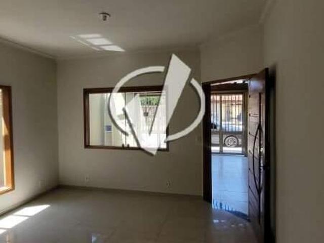 Casa venda em Região Imediata de Taubaté-Pindamonhangaba, Região Metropolitana do Vale do Paraíba e Litoral Norte