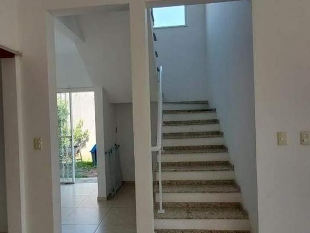 Casa venda em Região Imediata de Taubaté-Pindamonhangaba, Região Metropolitana do Vale do Paraíba e Litoral Norte
