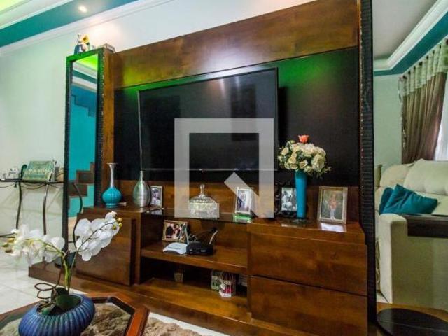 Casa venda em Jardim Silveira, Barueri