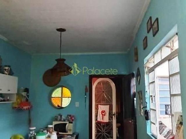 Casa venda em Região Imediata de Taubaté-Pindamonhangaba, Região Metropolitana do Vale do Paraíba e Litoral Norte