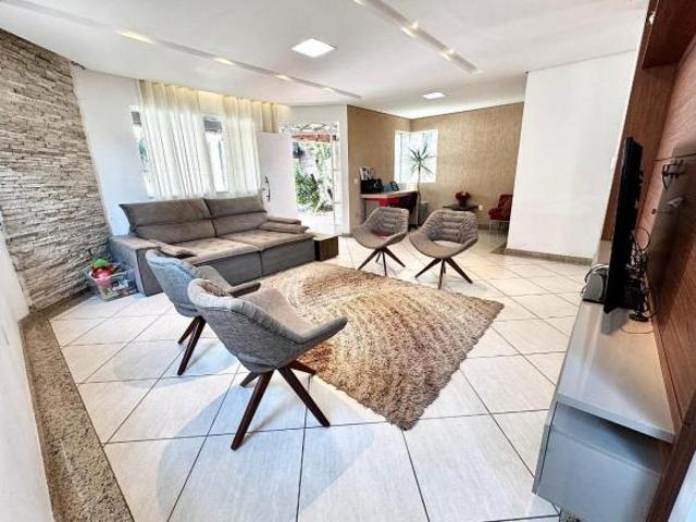 Casa venda em Região Geográfica Imediata de Belo Horizonte, Região Metropolitana de Belo Horizonte