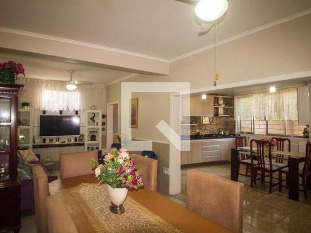 Casa venda em Região Geográfica Imediata de Porto Alegre, Região Metropolitana de Porto Alegre