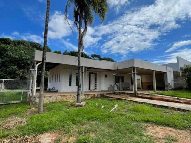 Casa venda em Região Geográfica Imediata do Distrito Federal, Região Integrada de Desenvolvimento do Distrito Federal e Entorno
