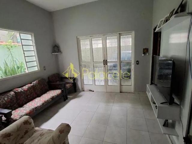Casa venda em Região Imediata de Guaratinguetá, Região Metropolitana do Vale do Paraíba e Litoral Norte