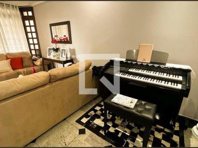 Casa venda em Região Geográfica Imediata de Belo Horizonte, Região Metropolitana de Belo Horizonte