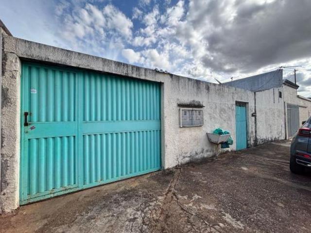 Casa venda em Região Geográfica Imediata do Distrito Federal, Região Integrada de Desenvolvimento do Distrito Federal e Entorno