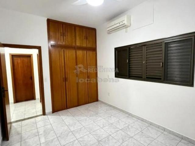 Casa venda em Região Imediata de São José do Rio Preto, Região Metropolitana de São José do Rio Preto