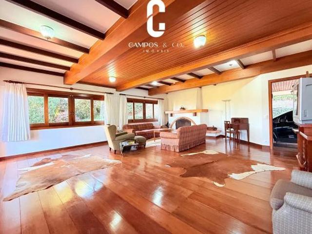Casa venda em Região Imediata de Taubaté-Pindamonhangaba, Região Metropolitana do Vale do Paraíba e Litoral Norte