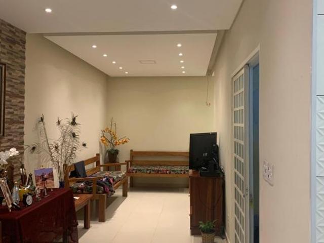 Casa venda em Região Imediata de Taubaté-Pindamonhangaba, Região Metropolitana do Vale do Paraíba e Litoral Norte
