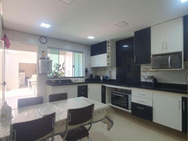 Casa venda em Residencial Santos Dummont, Santa Maria
