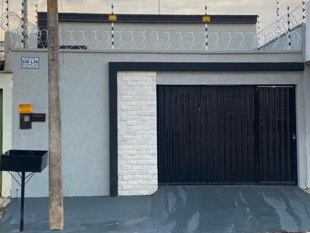 Casa venda em Pólo Empresarial Goiás - Etapa III, Aparecida de Goiânia