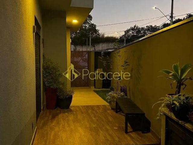 Casa venda em Região Imediata de Taubaté-Pindamonhangaba, Região Metropolitana do Vale do Paraíba e Litoral Norte