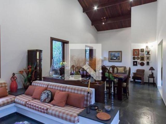 Casa venda em Região Geográfica Imediata de Belo Horizonte, Região Metropolitana de Belo Horizonte