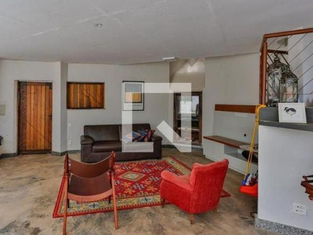 Casa venda em Região Geográfica Imediata de Belo Horizonte, Região Metropolitana de Belo Horizonte