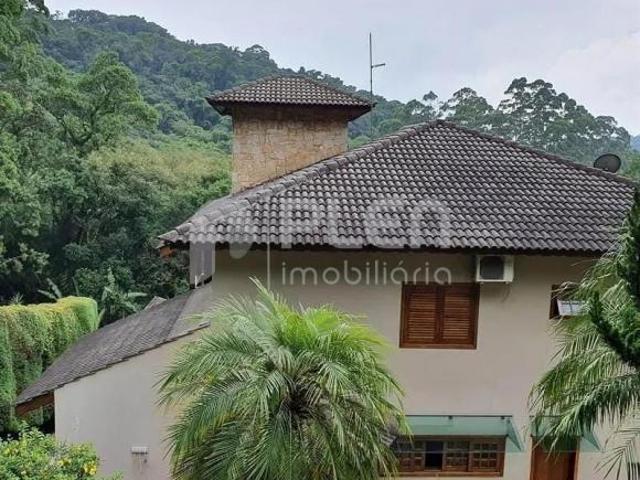 Casa venda em Região Imediata de Guaratinguetá, Região Metropolitana do Vale do Paraíba e Litoral Norte