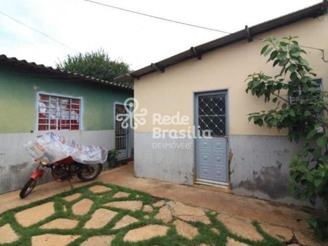Casa venda em Região Geográfica Imediata do Distrito Federal, Região Integrada de Desenvolvimento do Distrito Federal e Entorno