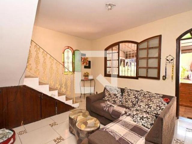 Casa venda em Santa Helena, Contagem