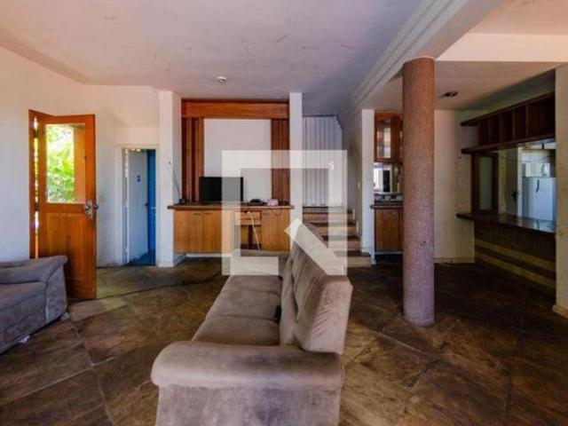 Casa venda em Região Geográfica Imediata de Belo Horizonte, Região Metropolitana de Belo Horizonte