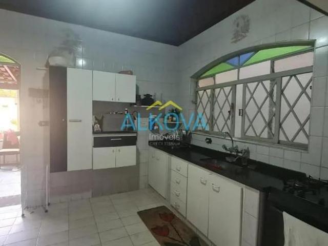Casa venda em Região Imediata de São José dos Campos, Região Metropolitana do Vale do Paraíba e Litoral Norte