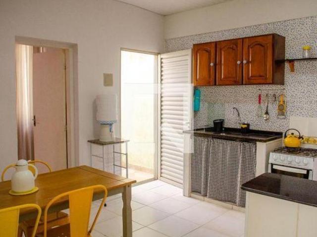 Casa venda em Setor Aeroporto, Goiânia