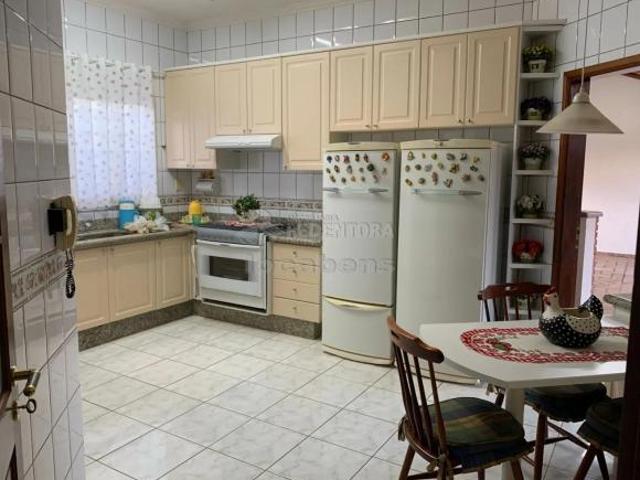 Casa venda em Região Imediata de São José do Rio Preto, Região Metropolitana de São José do Rio Preto