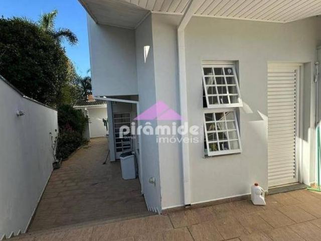 Casa venda em Região Imediata de São José dos Campos, Região Metropolitana do Vale do Paraíba e Litoral Norte