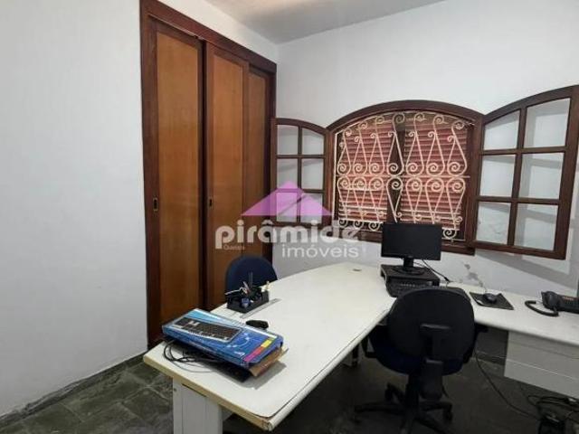Casa venda em Região Imediata de São José dos Campos, Região Metropolitana do Vale do Paraíba e Litoral Norte