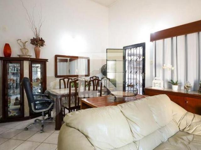 Casa venda em Região Imediata de São Paulo, Região Metropolitana de São Paulo