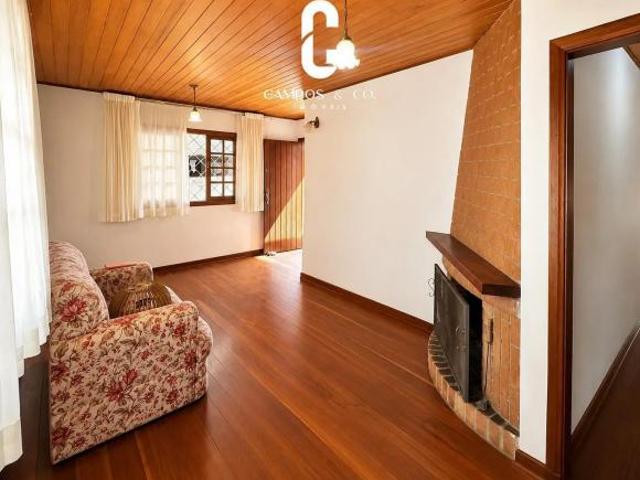 Casa venda em Região Imediata de Taubaté-Pindamonhangaba, Região Metropolitana do Vale do Paraíba e Litoral Norte