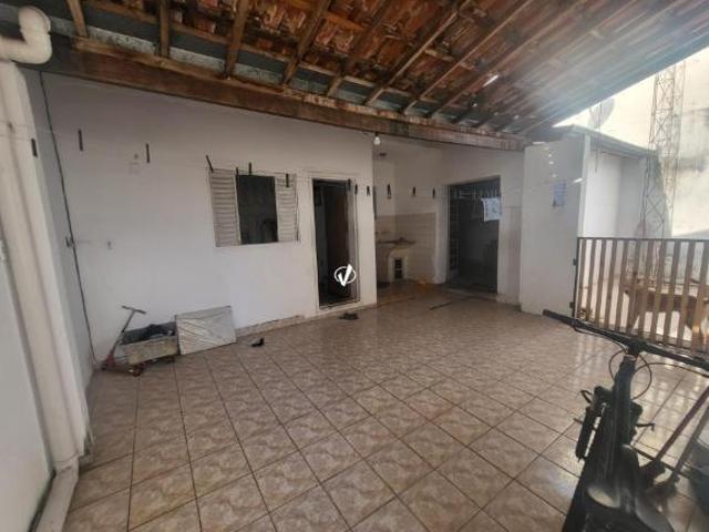 Casa venda em Região Imediata de Taubaté-Pindamonhangaba, Região Metropolitana do Vale do Paraíba e Litoral Norte