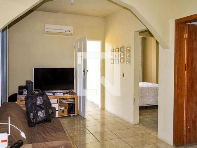 Casa venda em Região Geográfica Imediata de Porto Alegre, Região Metropolitana de Porto Alegre