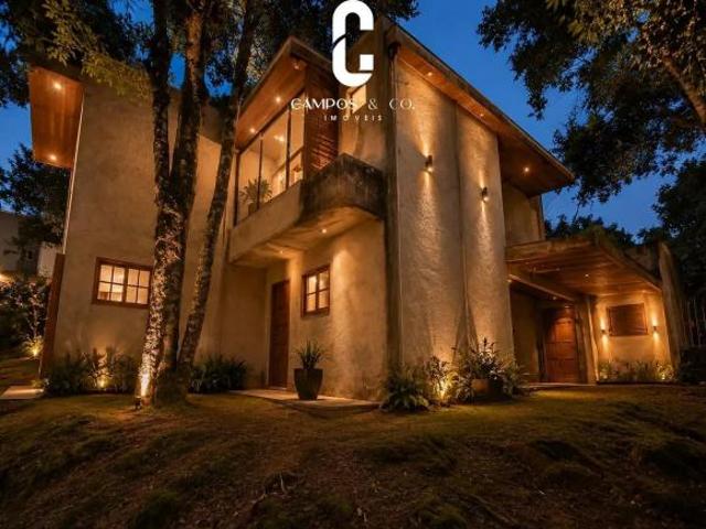 Casa venda em Região Imediata de Taubaté-Pindamonhangaba, Região Metropolitana do Vale do Paraíba e Litoral Norte