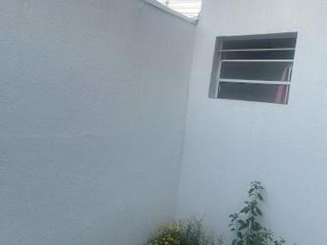 Casa venda em Agudos