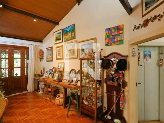 Casa venda em Região Geográfica Imediata de Belo Horizonte, Região Metropolitana de Belo Horizonte