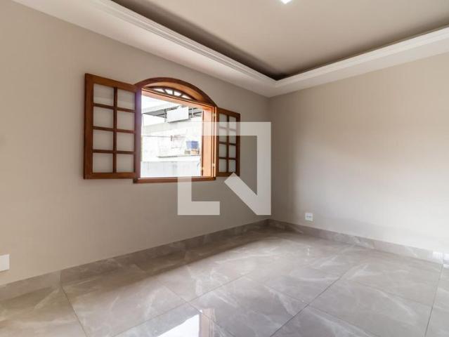 Casa aluguel em Região Geográfica Imediata de Belo Horizonte, Região Metropolitana de Belo Horizonte