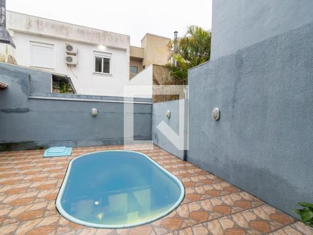 Casa aluguel em Região Geográfica Imediata de Porto Alegre, Região Metropolitana de Porto Alegre